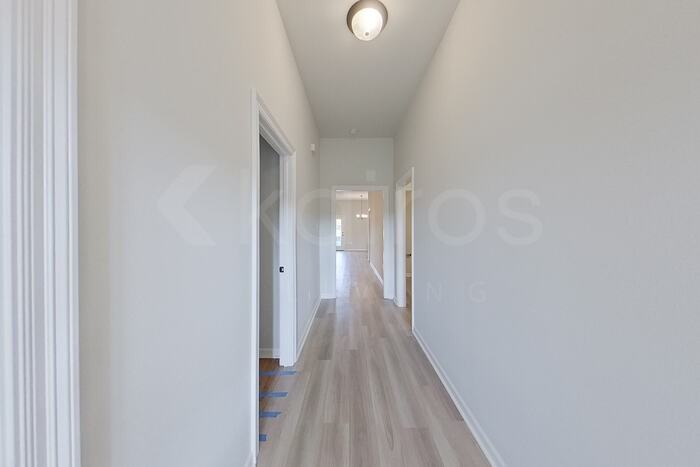 136 Cainwood Ct - Photo 2 of 27