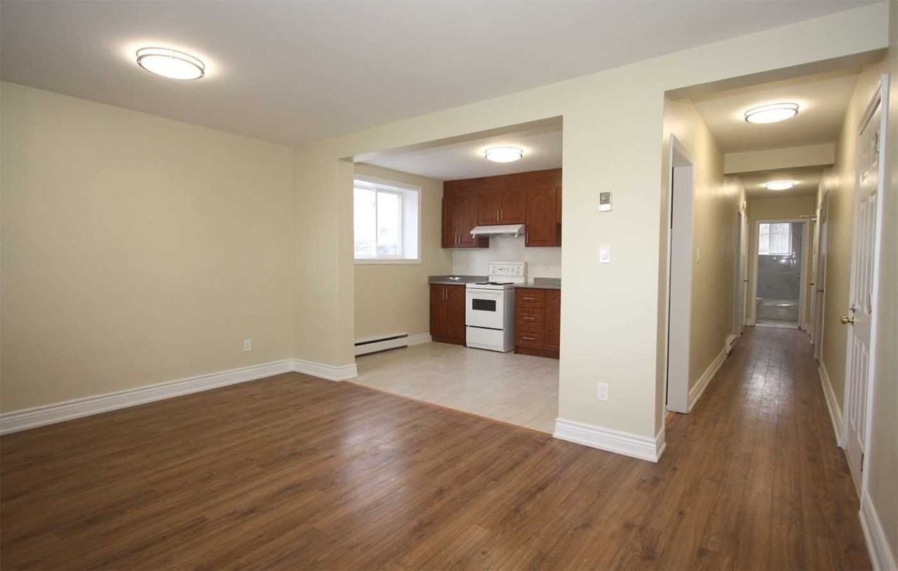 371 Elgin Court #1 - Photo 5 of 9