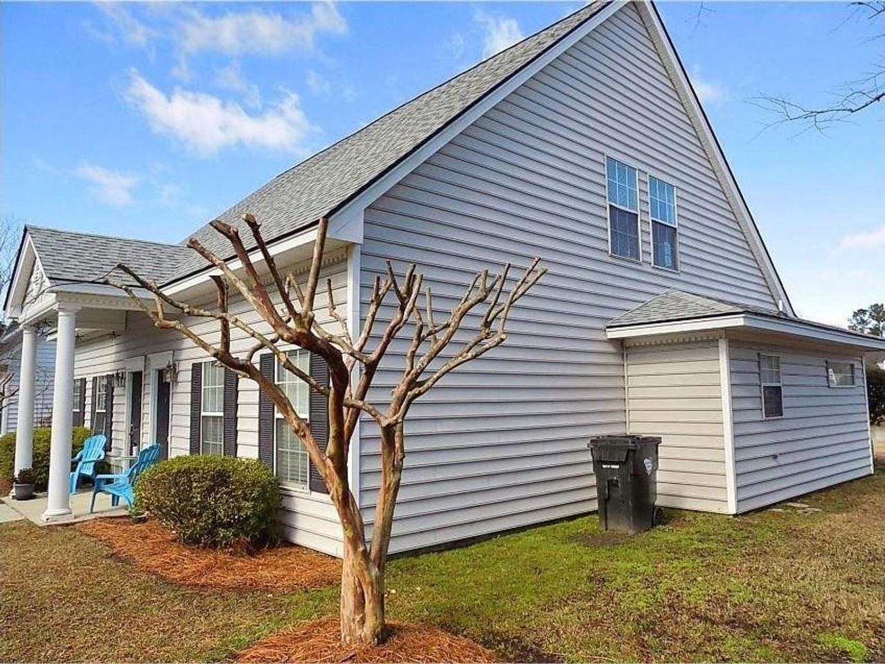 9235 Ayscough Road - Photo 2 of 23