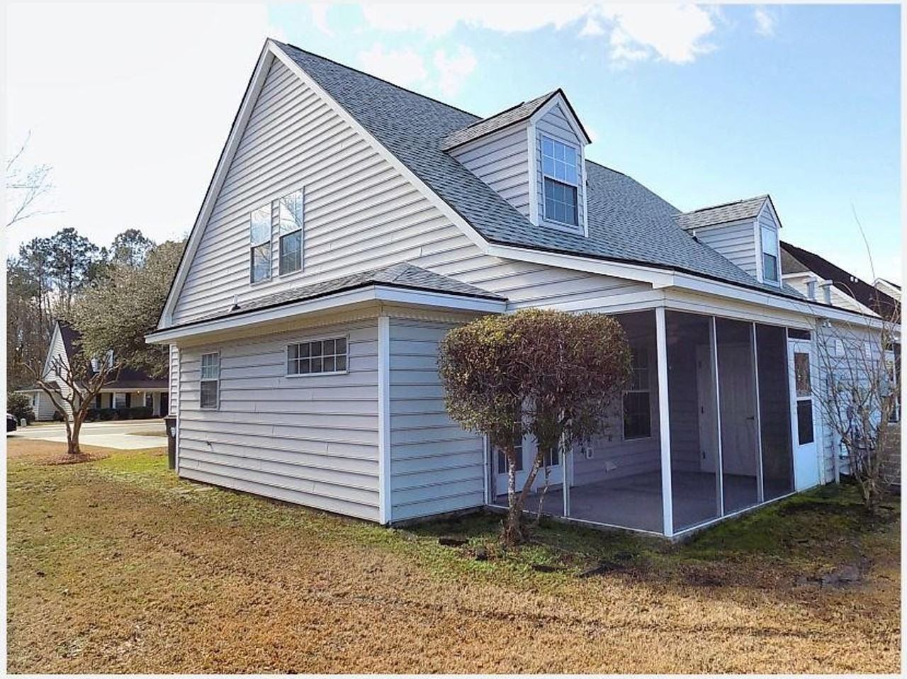 9235 Ayscough Road - Photo 3 of 23