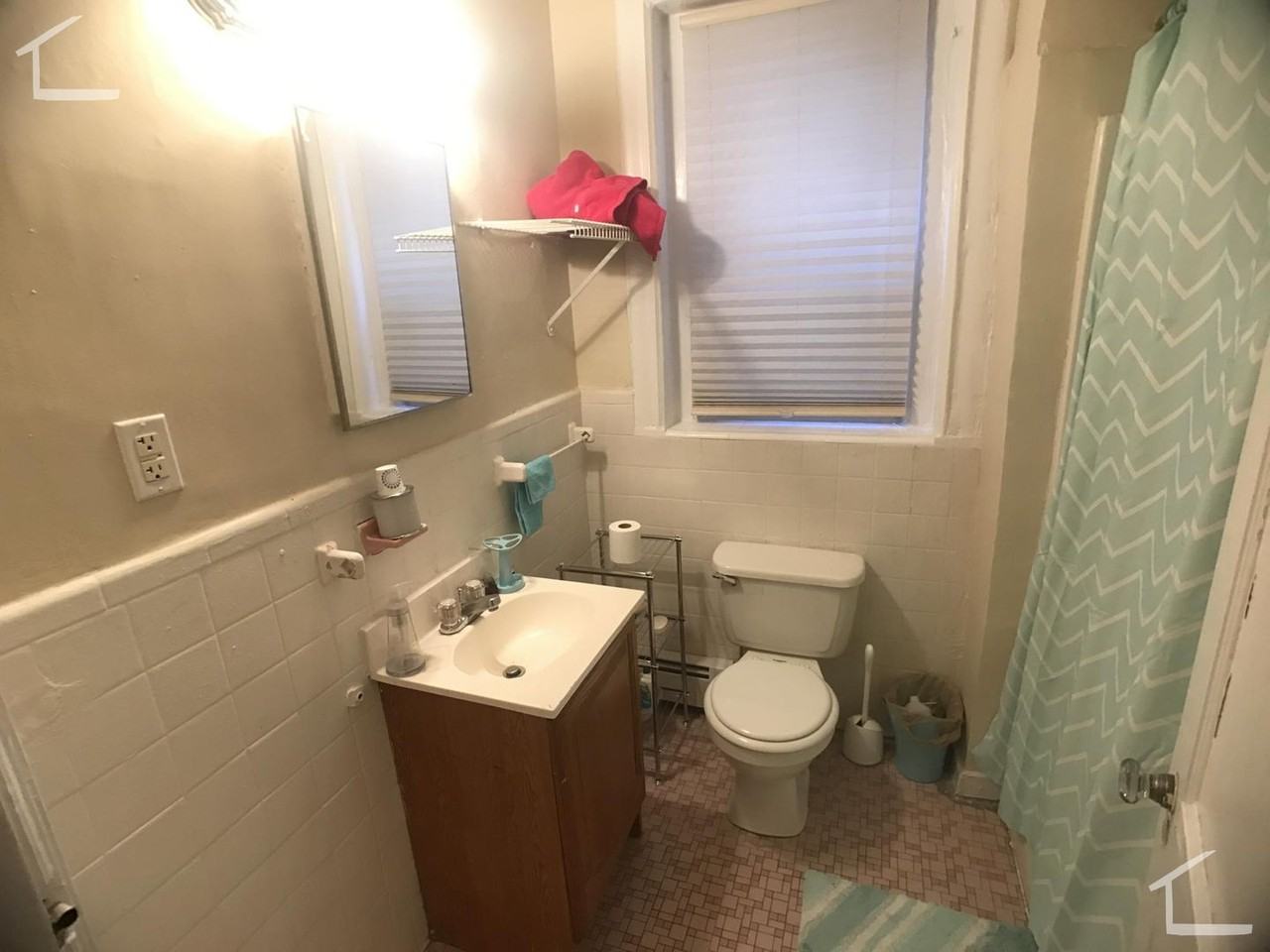 1282 Commonwealth Ave - Photo 6 of 9