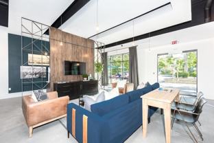 1811 S River Dr - Photo 1 of 1