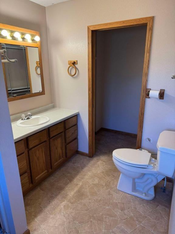 22239 Fleming Ave - Photo 2 of 45