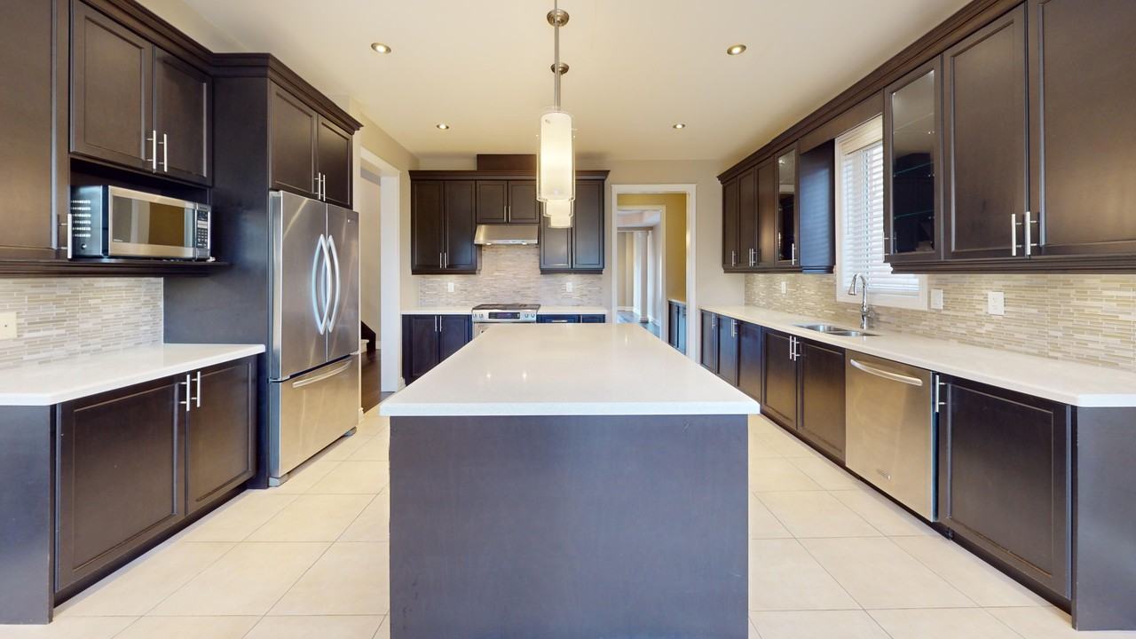 3229 Trailside Drive, Oakville, ON, L6M 0N9 - Photo 2 of 50