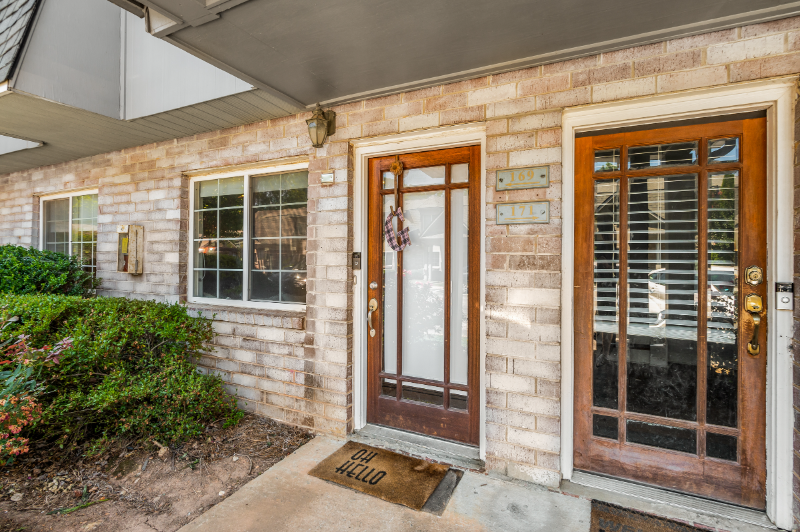 169 Rondak Cir Se - Photo 3 of 20