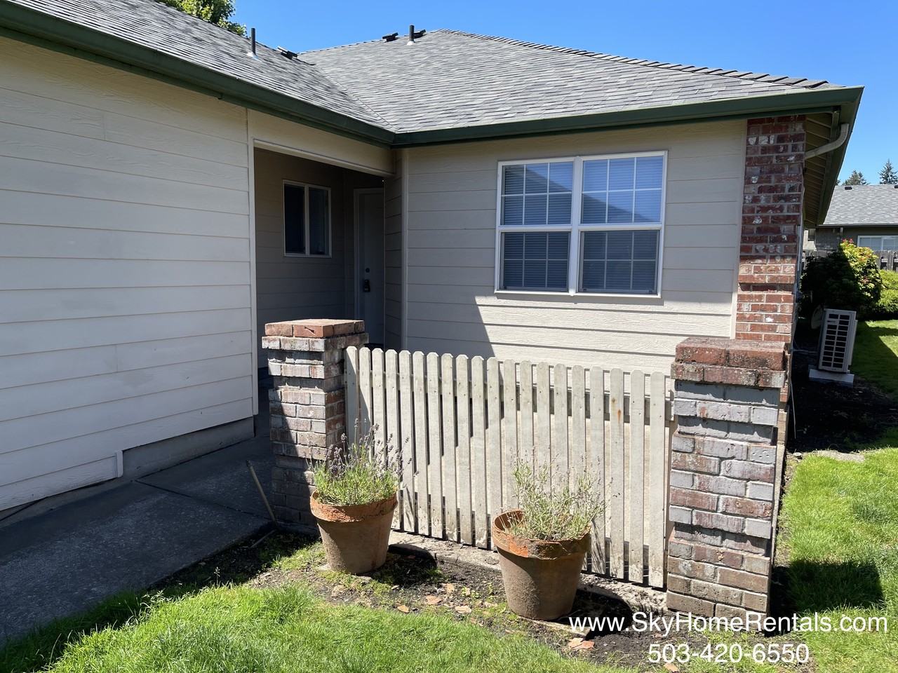 6987 Ridgetop Drive Northeast - Photo 3 of 17