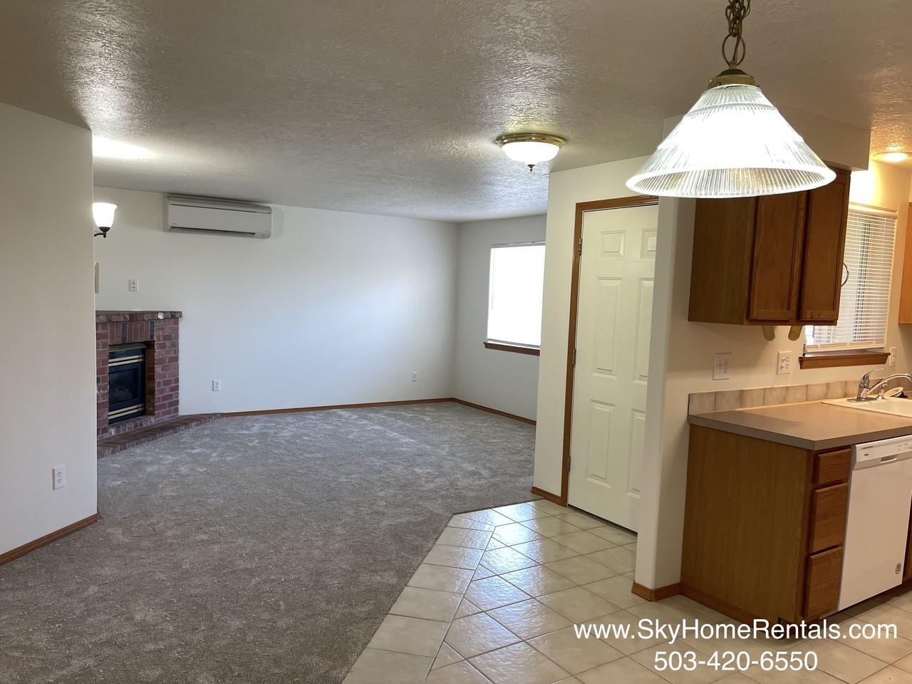 6987 Ridgetop Drive Northeast - Photo 5 of 17