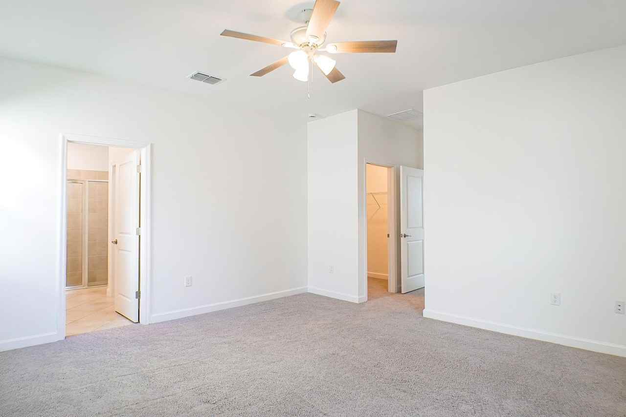 9143 Leatherwood Loop - Photo 7 of 19