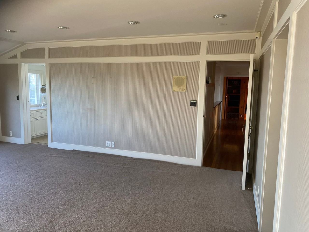 1600 Ludington Ln - Photo 3 of 14