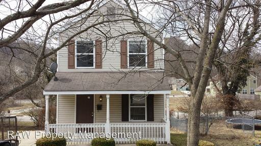 4585 Anthony Avenue - Photo 2 of 5