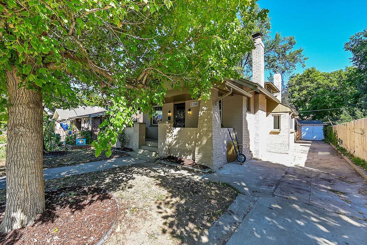 1110 Jackson St - Photo 2 of 32