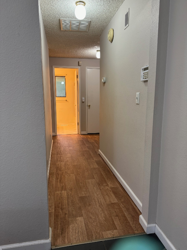 11524 38th Dr Se - Photo 4 of 19