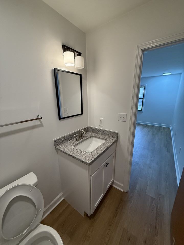 316 Windsor Manor Way #C - Photo 5 of 22