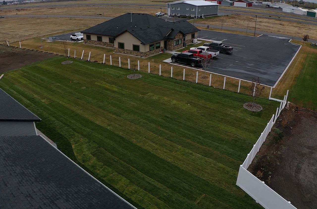 469 N 2400 E #6 - Photo 3 of 9