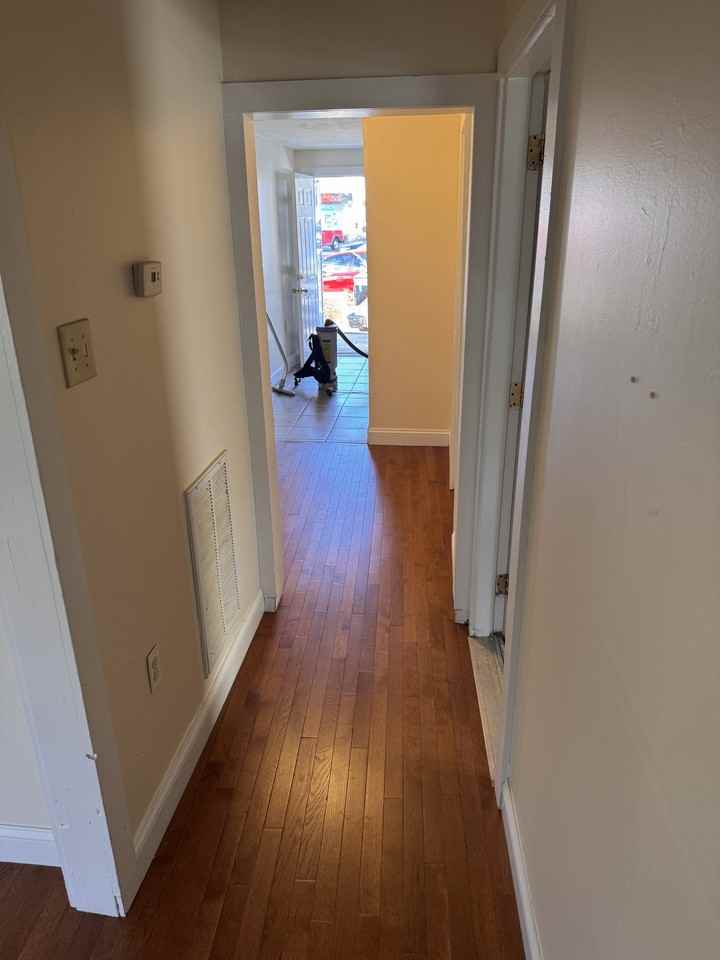 27 Douglas St #1 - Photo 5 of 7