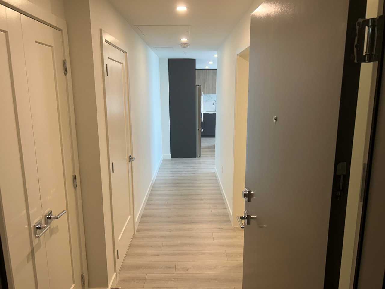 20065 85 Avenue - Photo 3 of 12