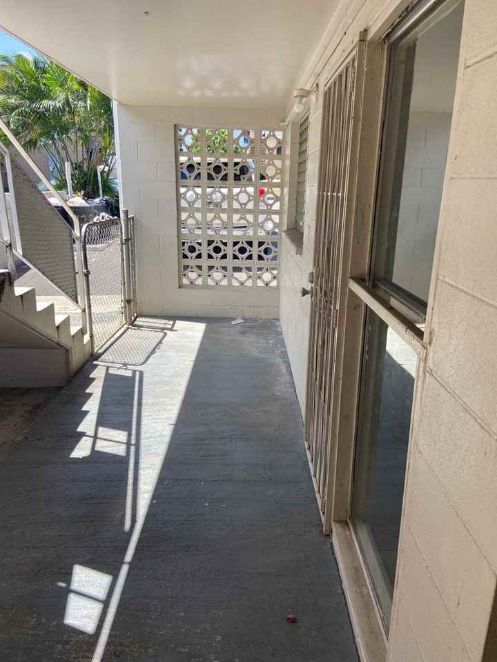 931-D - Photo 2 of 10