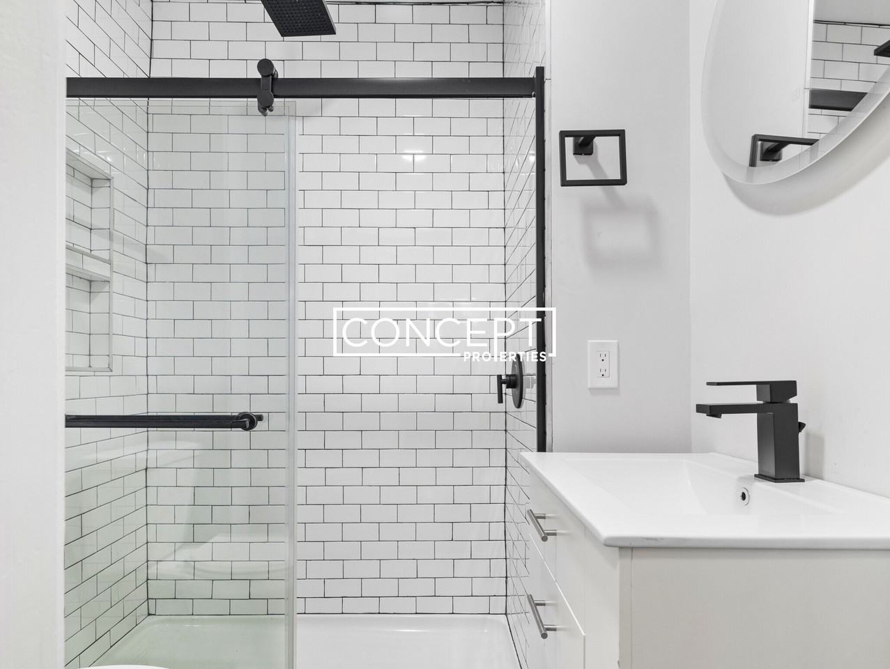 7 Dickson St #2D