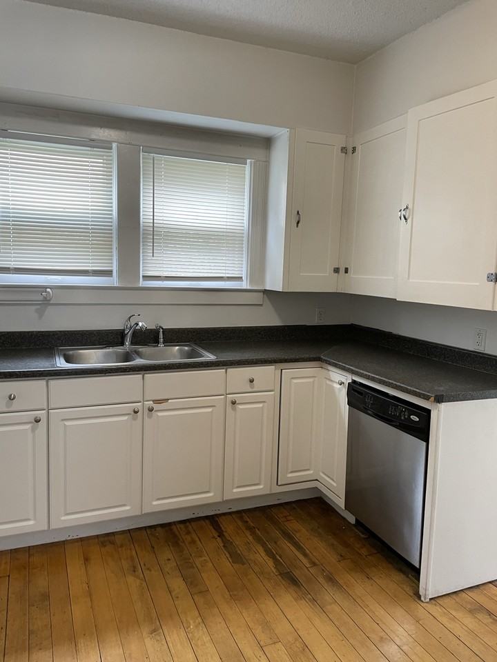 607 Minor Ave - Photo 5 of 7