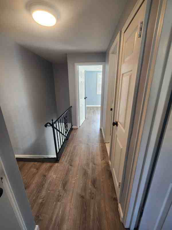 1020 Kenwood Ave - Photo 3 of 13
