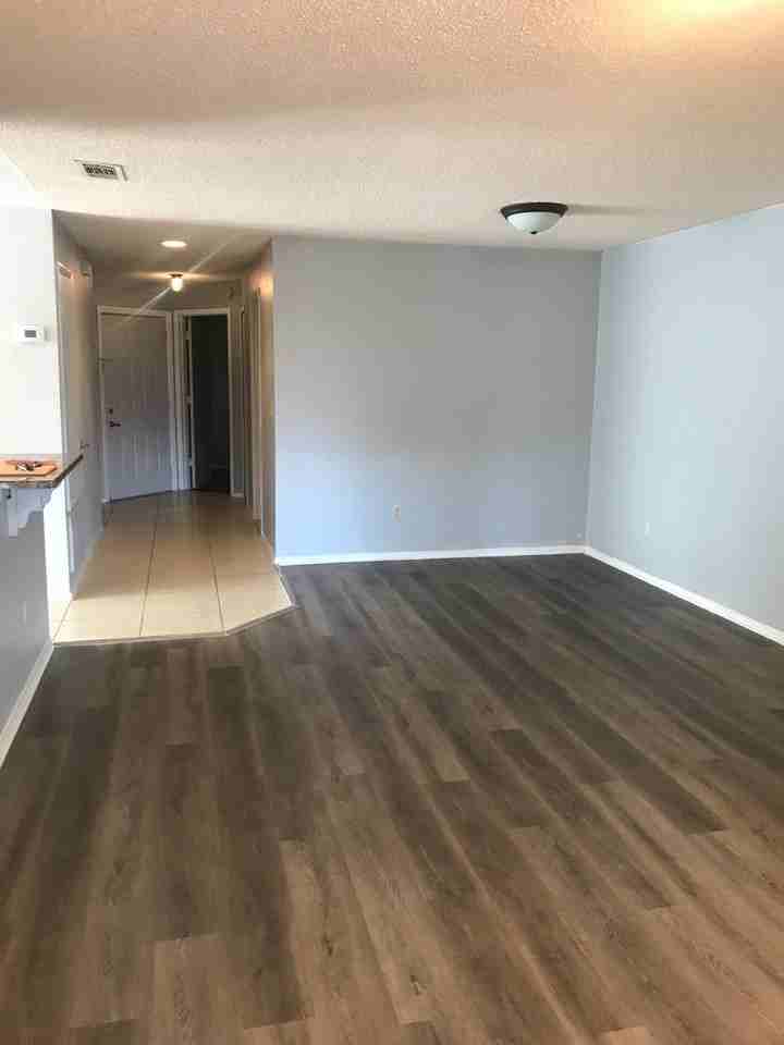 7665 Sugar Bend Dr - Photo 3 of 13