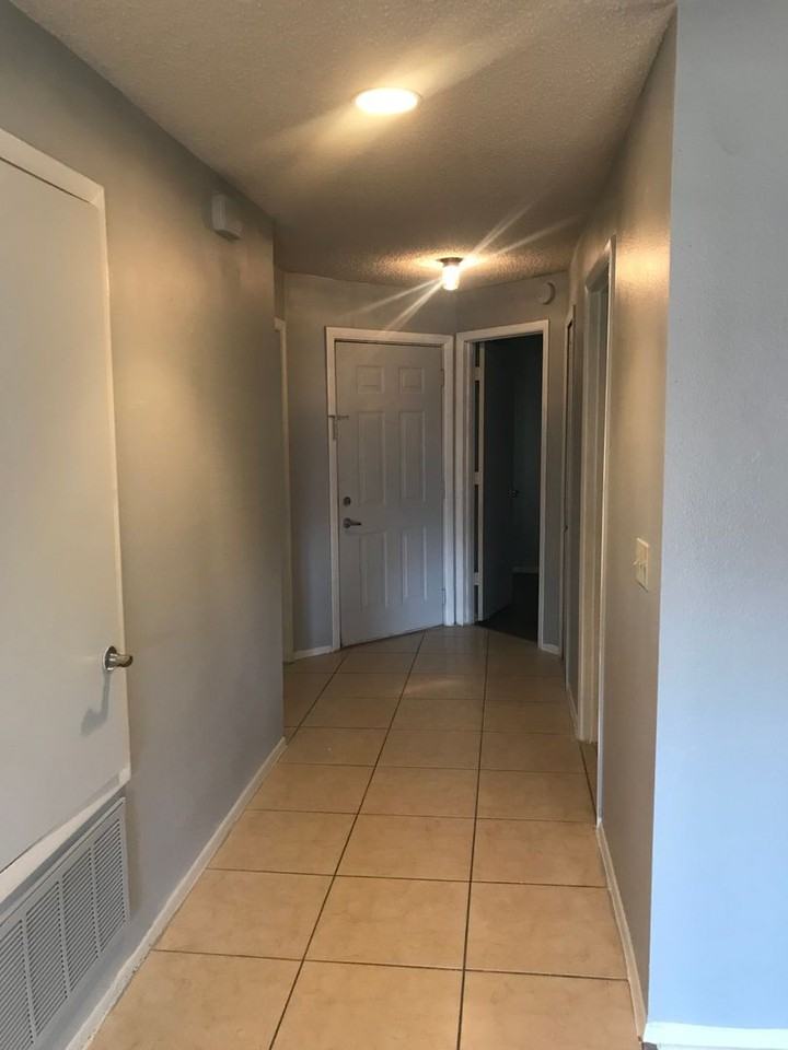 7665 Sugar Bend Dr - Photo 7 of 13
