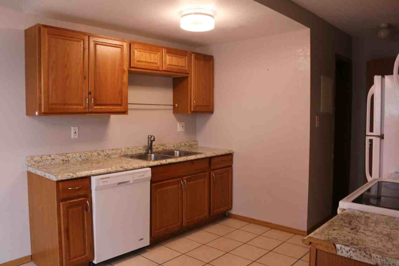 1342 Firefly Cir - Photo 5 of 11