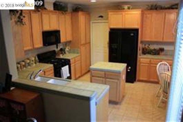 534 Jacaranda St - Photo 2 of 9