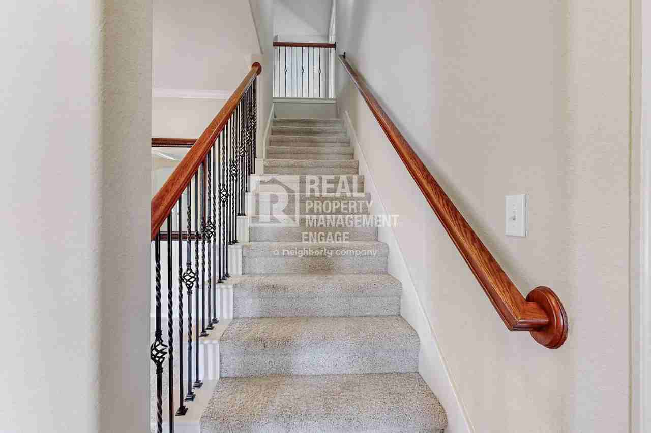 14609 Frisco Ranch Dr - Photo 7 of 50