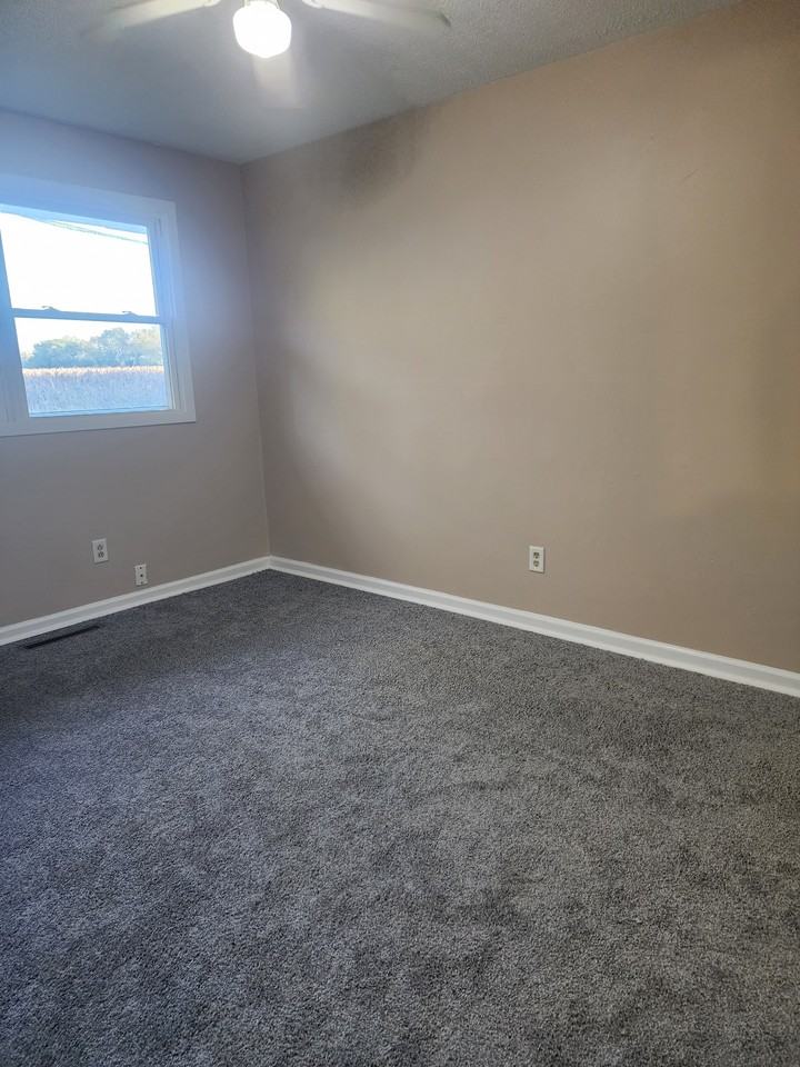 2830 Cranbrook St - Photo 3 of 10