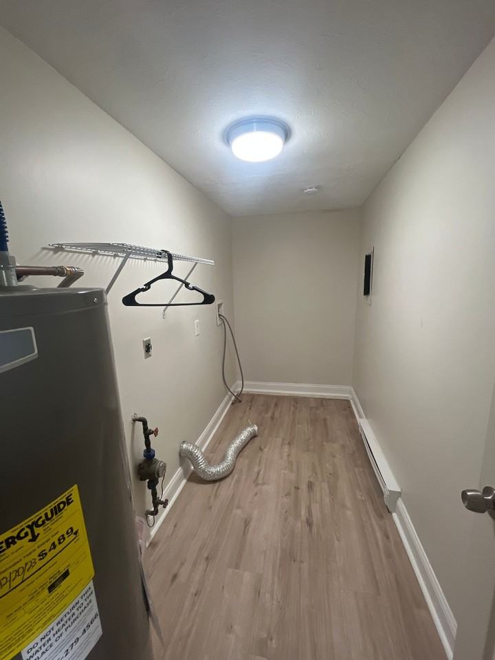 6713 Creekside Dr #6713C - Photo 3 of 12