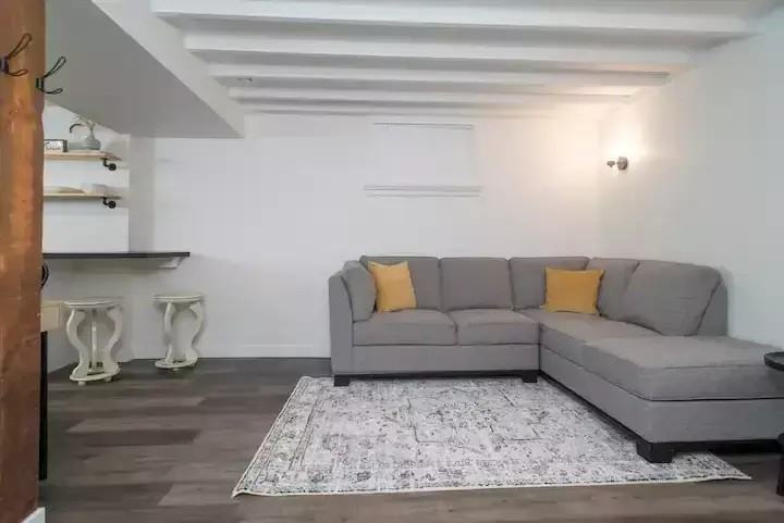 3406 Doncaster Dr - Photo 2 of 24