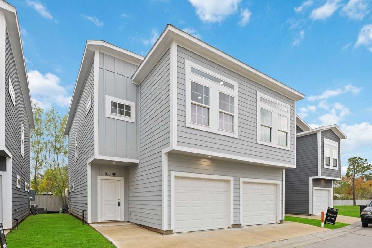 18831 Luminescent Ln - Photo 2 of 25