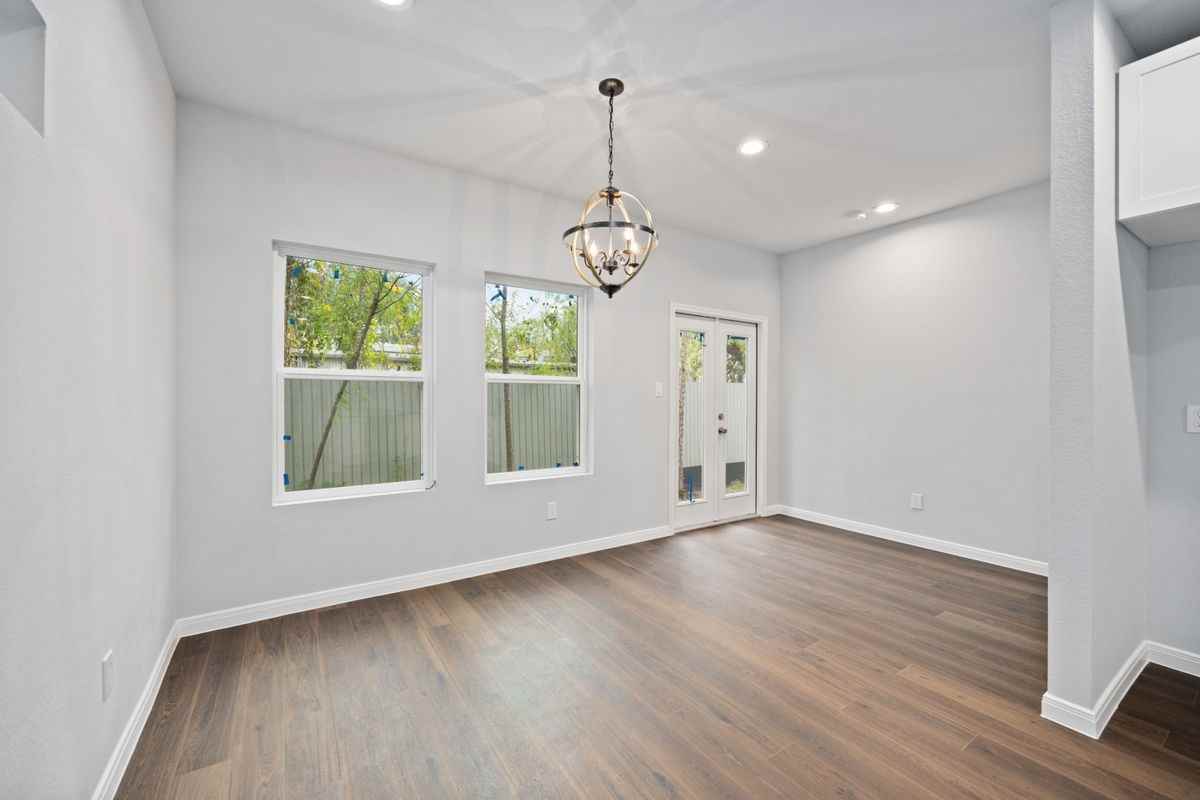 18831 Luminescent Ln - Photo 4 of 25