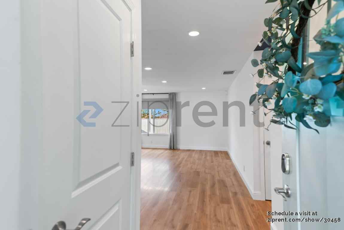 2651 Casey Way - Photo 5 of 32
