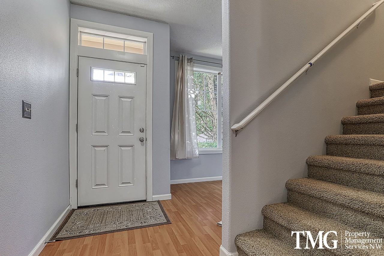 5920 Ne 61st Cir - Photo 2 of 30