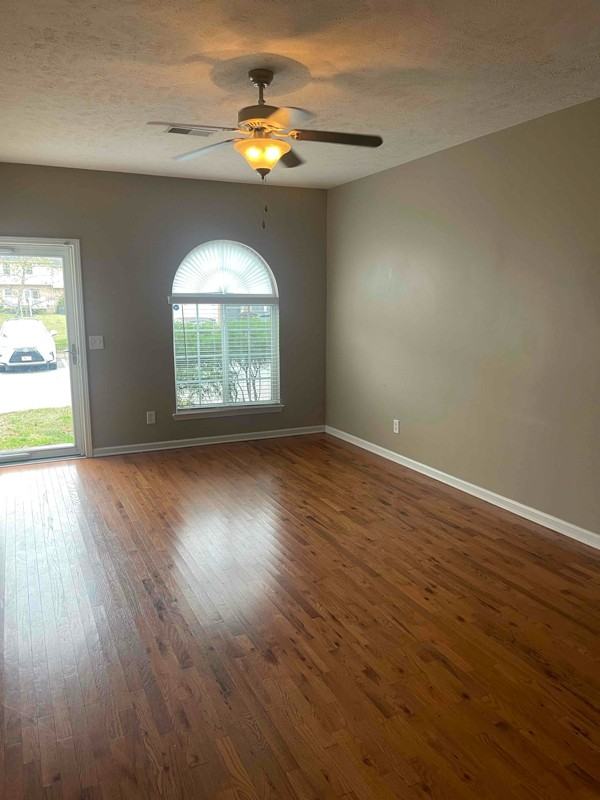 827 Spence Enclave Ln - Photo 6 of 37