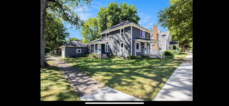 518 E Green St - Photo 2 of 14