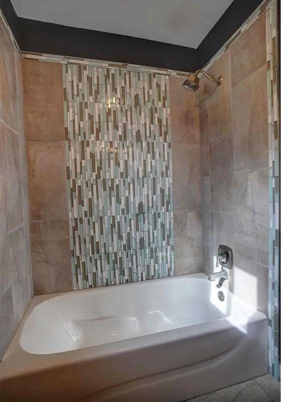 465 Linden Cir - Photo 6 of 14