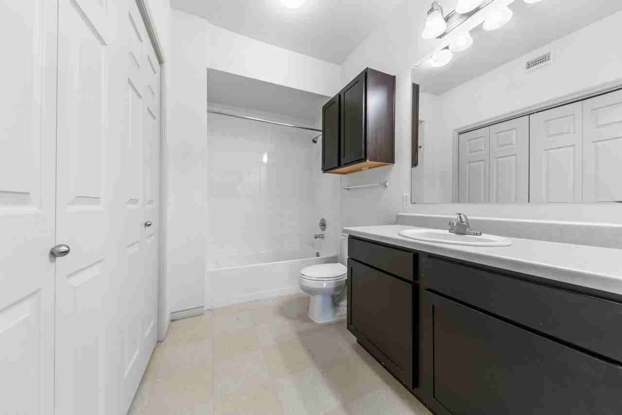 Compass Pointe - Photo 6 of 17