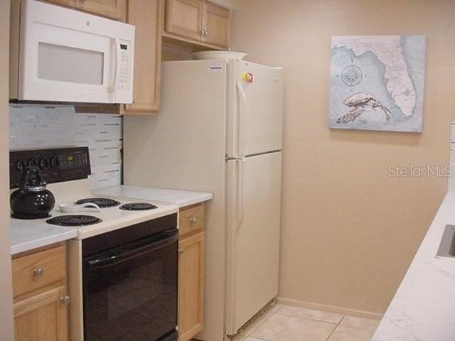 533 Circlewood Drive - Photo 4 of 21