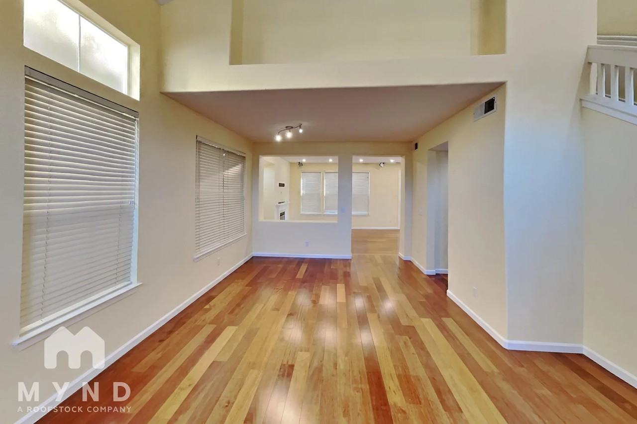 5518 Le Franc Dr - Photo 3 of 27