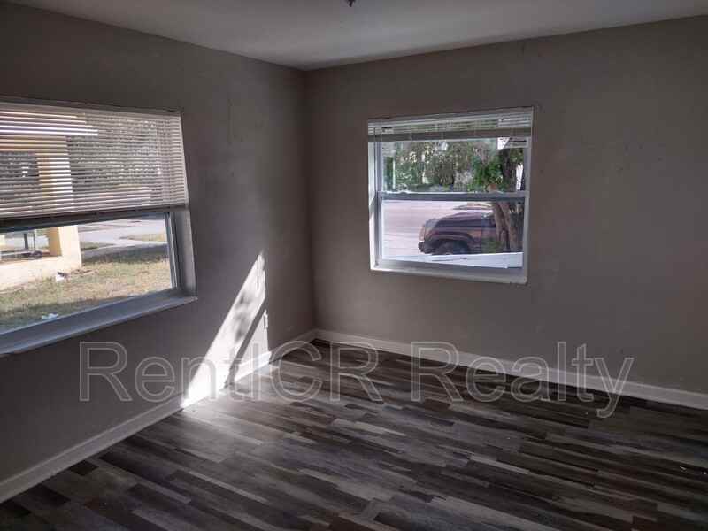 1771 15th Ave S Frnt New - Photo 3 of 16