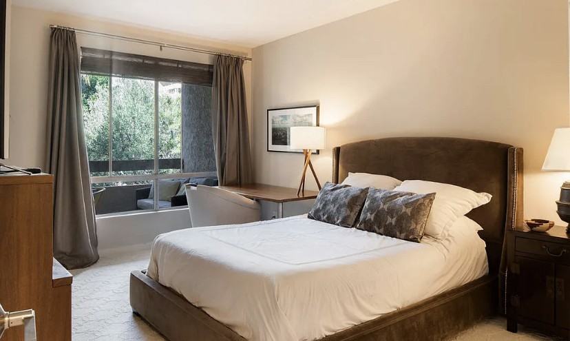 8960 Cynthia St - Photo 2 of 7