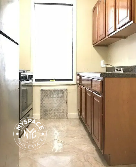 270 Clarkson Ave #224 - Photo 2 of 6