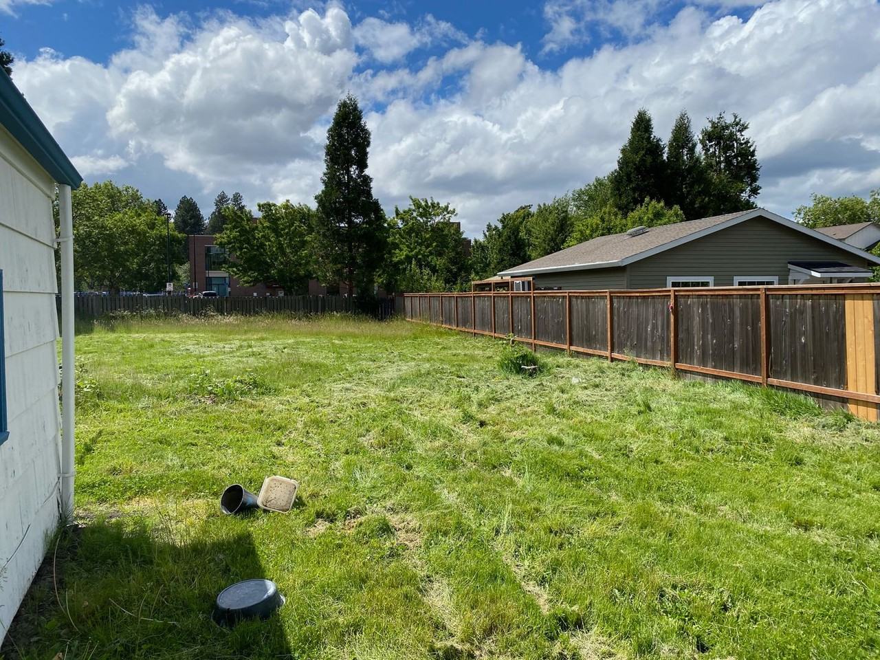 4925 Sw Franklin Ave - Photo 3 of 14