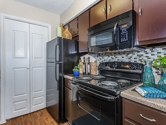 Windsong Place - Photo 2 of 27