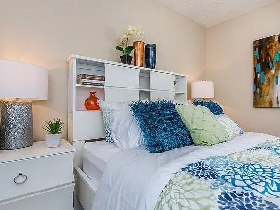 Windsong Place - Photo 7 of 27