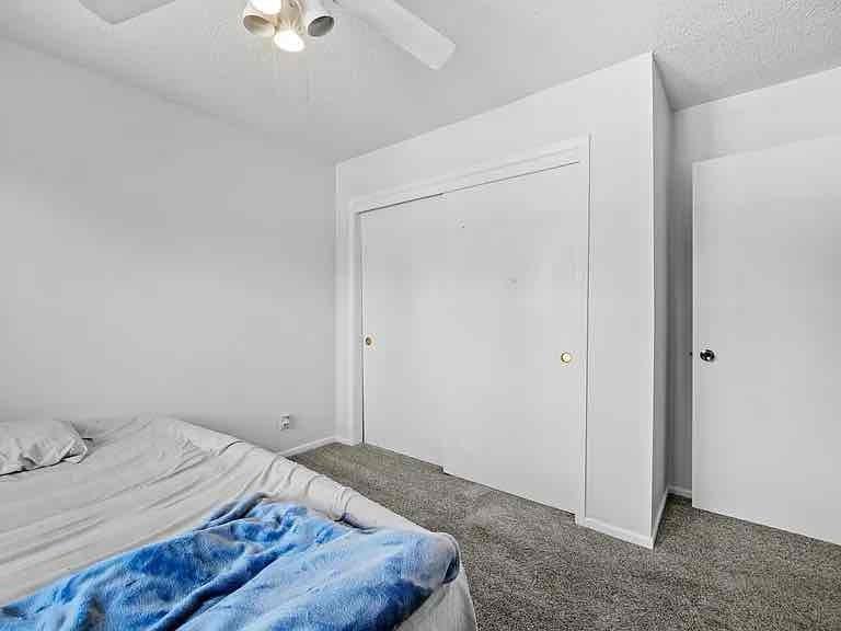 1051 Nw Greenwood St - Photo 7 of 19