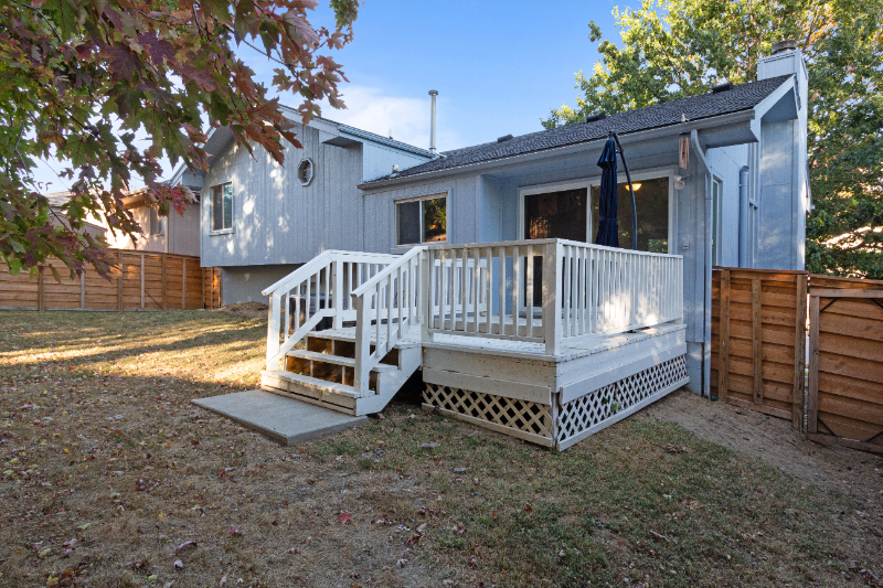 5012 N 126th St - Photo 3 of 20